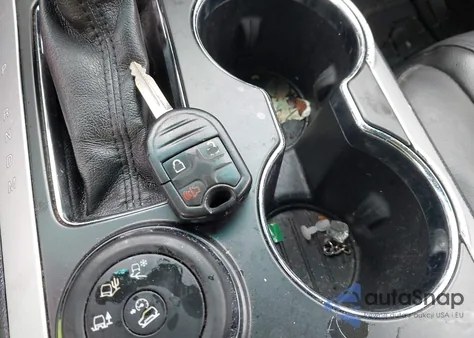 2014 Ford Explorer Xlt z USA, uszkodzony, nr VIN 1FM5K8D87EGB77511